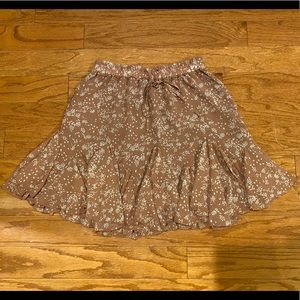 Floral printed boutique skirt (size s)